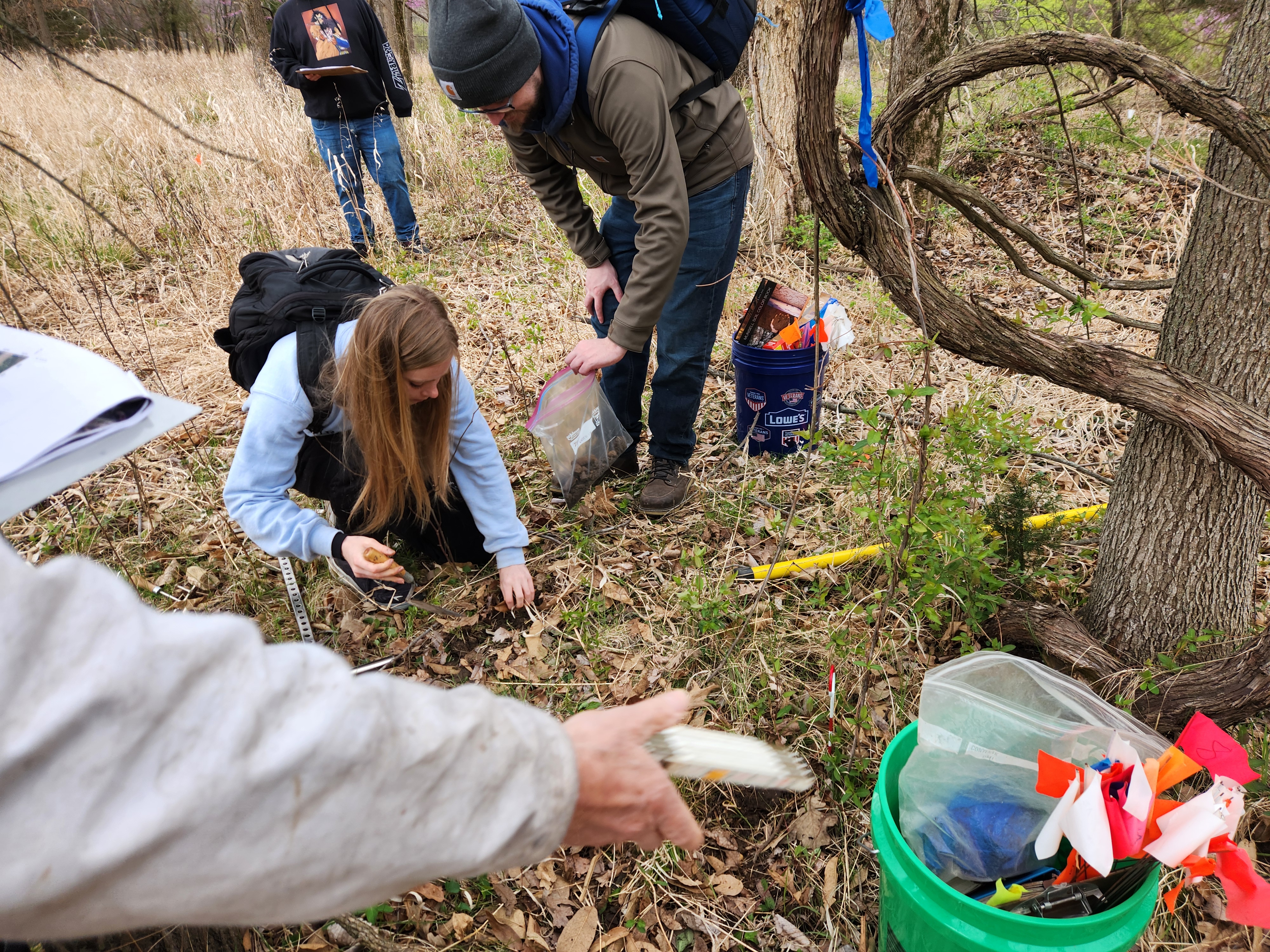01 Environmental Students Help Lay Groundwork for Environmental Restoration Project