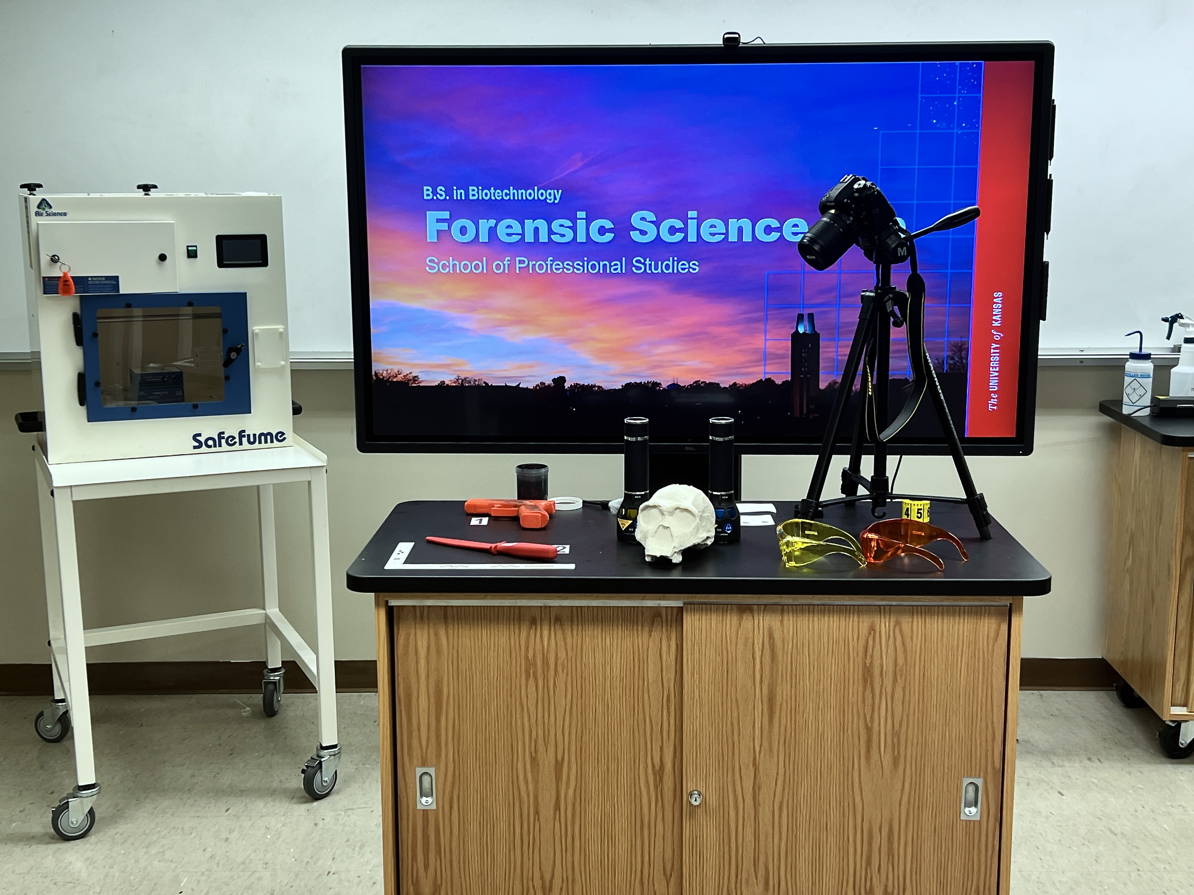 Forensic Science Lab sps