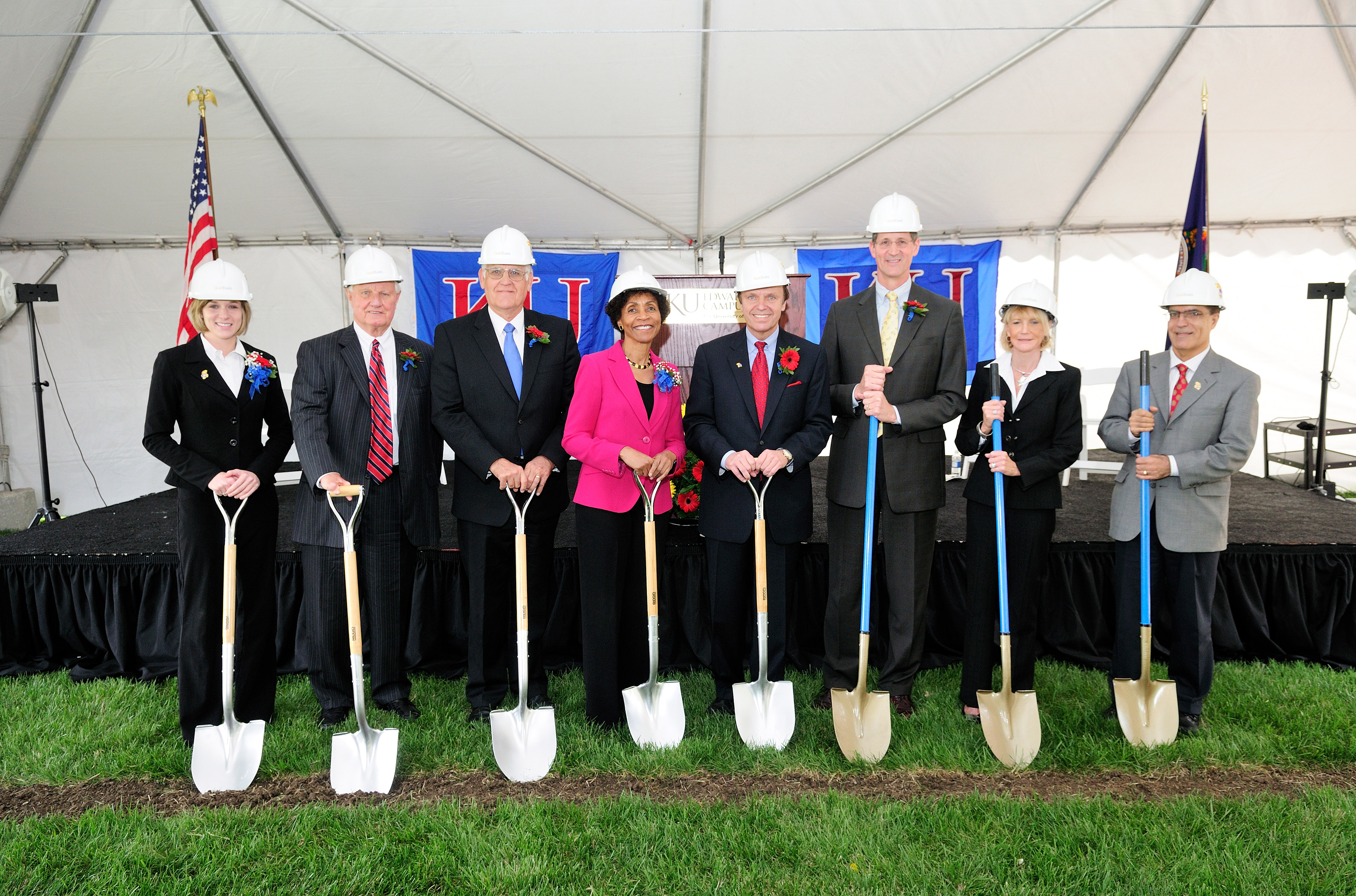 Robert Clark (fourth from right) joins former KU Chancellor Bernadette Gray-Little (fourth from left) and local leaders to break ground on the BEST Building on the KU Edwards Campus in 2010.
